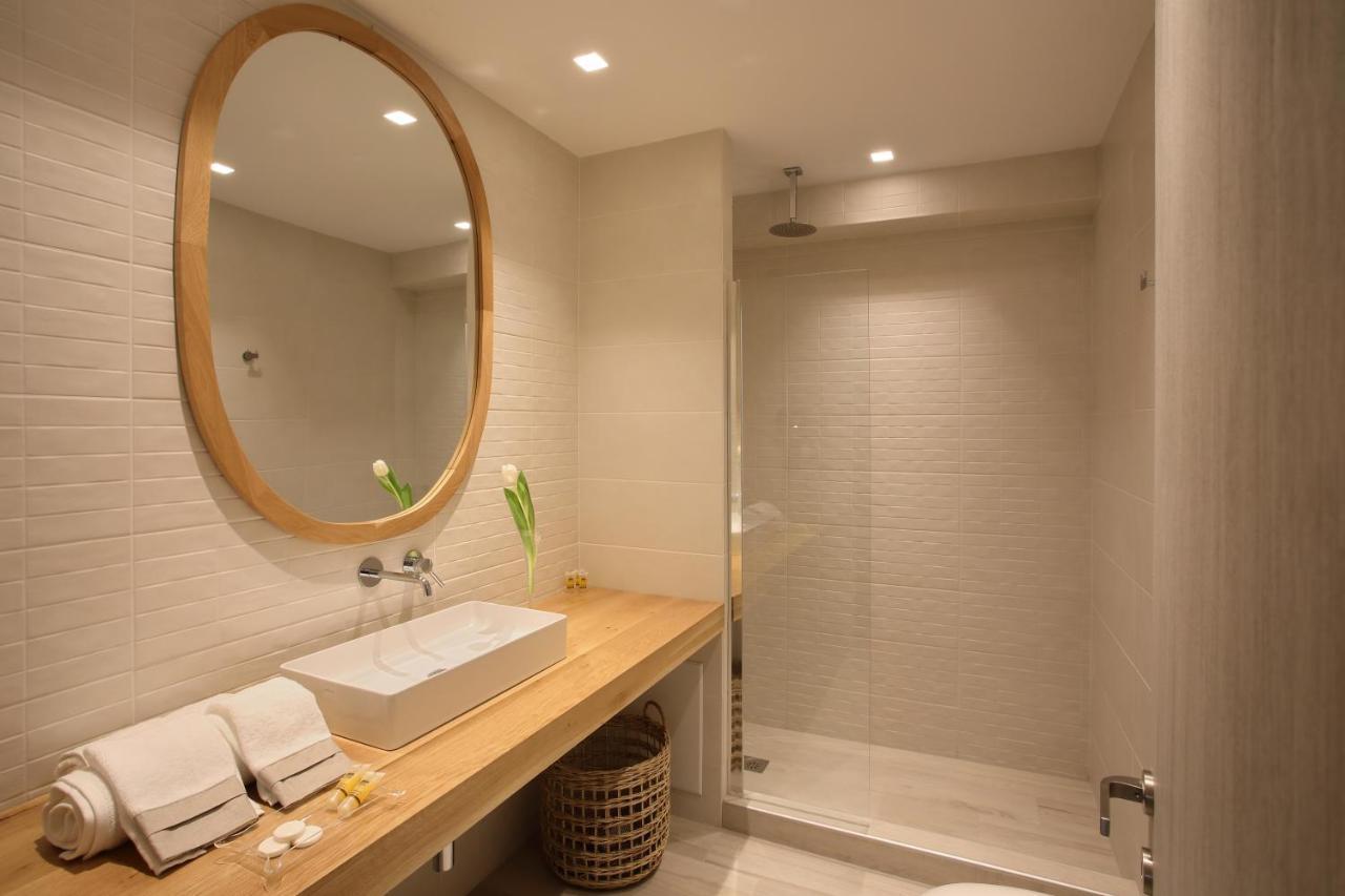 Love Lifestyle Suite Атина Екстериор снимка